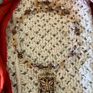 90’s beaded chocker !